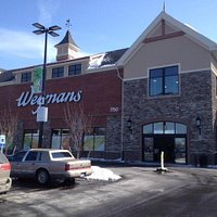 Wegmans (East Avenue) storefront