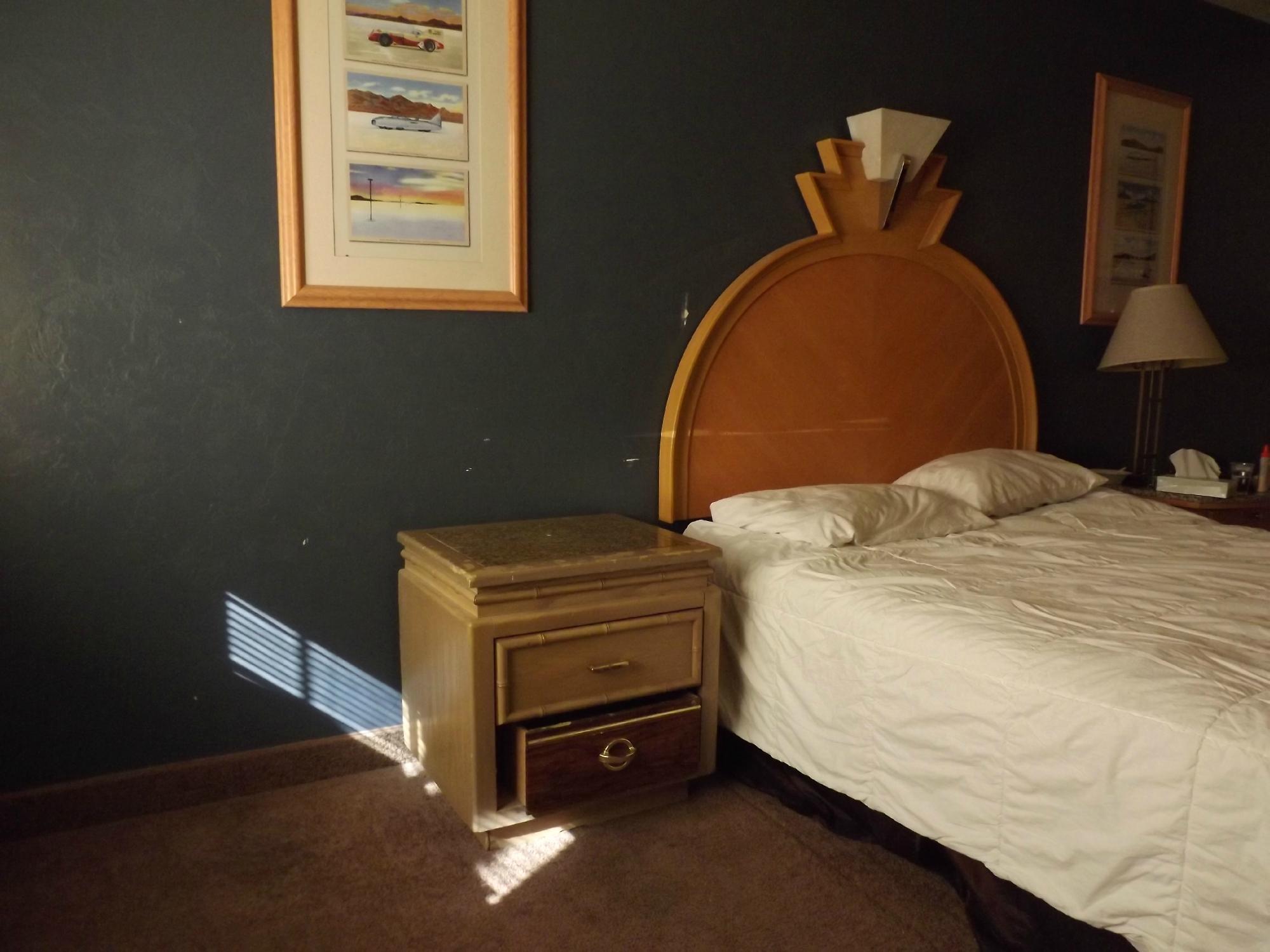 Hotel photo 4 of Bonneville Inn.