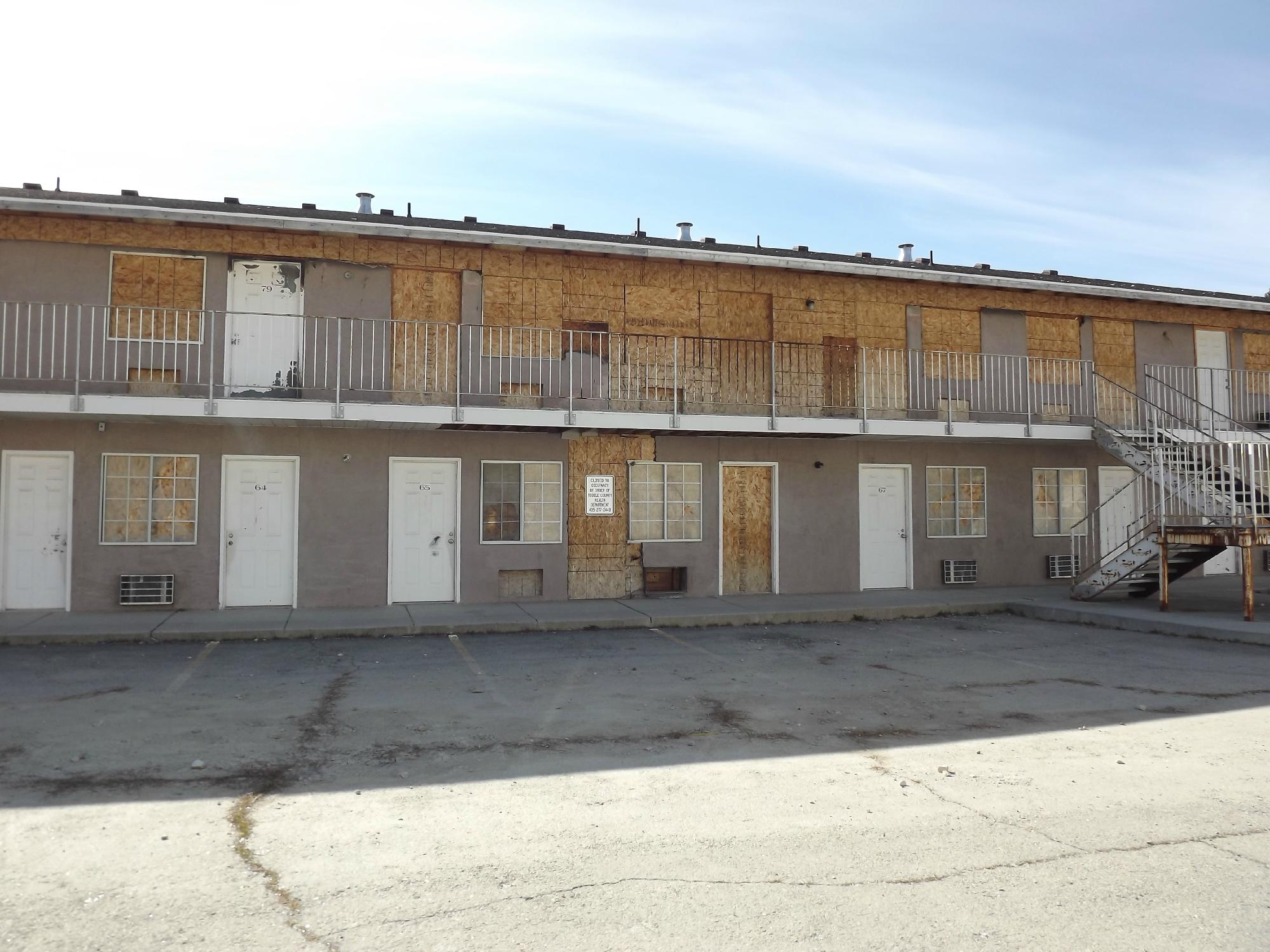 Hotel photo 2 of Bonneville Inn.