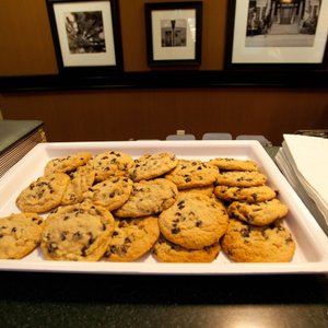 Hampton Inn Jacksonville-Downtown-I-95 in Jacksonville, image may contain: Hotel, Resort, City, Shopping Mall
