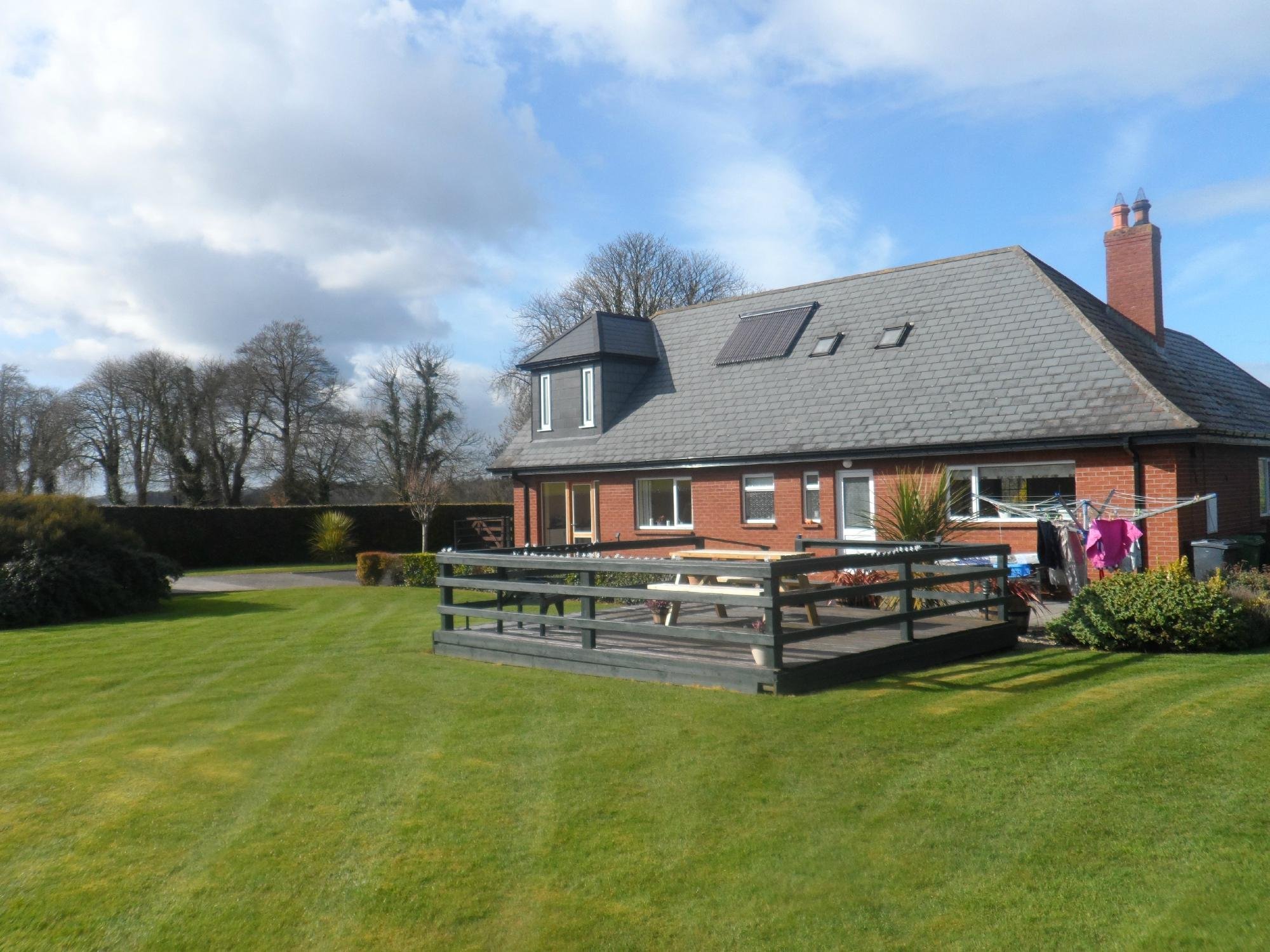 BURTONSTOWN HOUSE B&B - Reviews, Photos