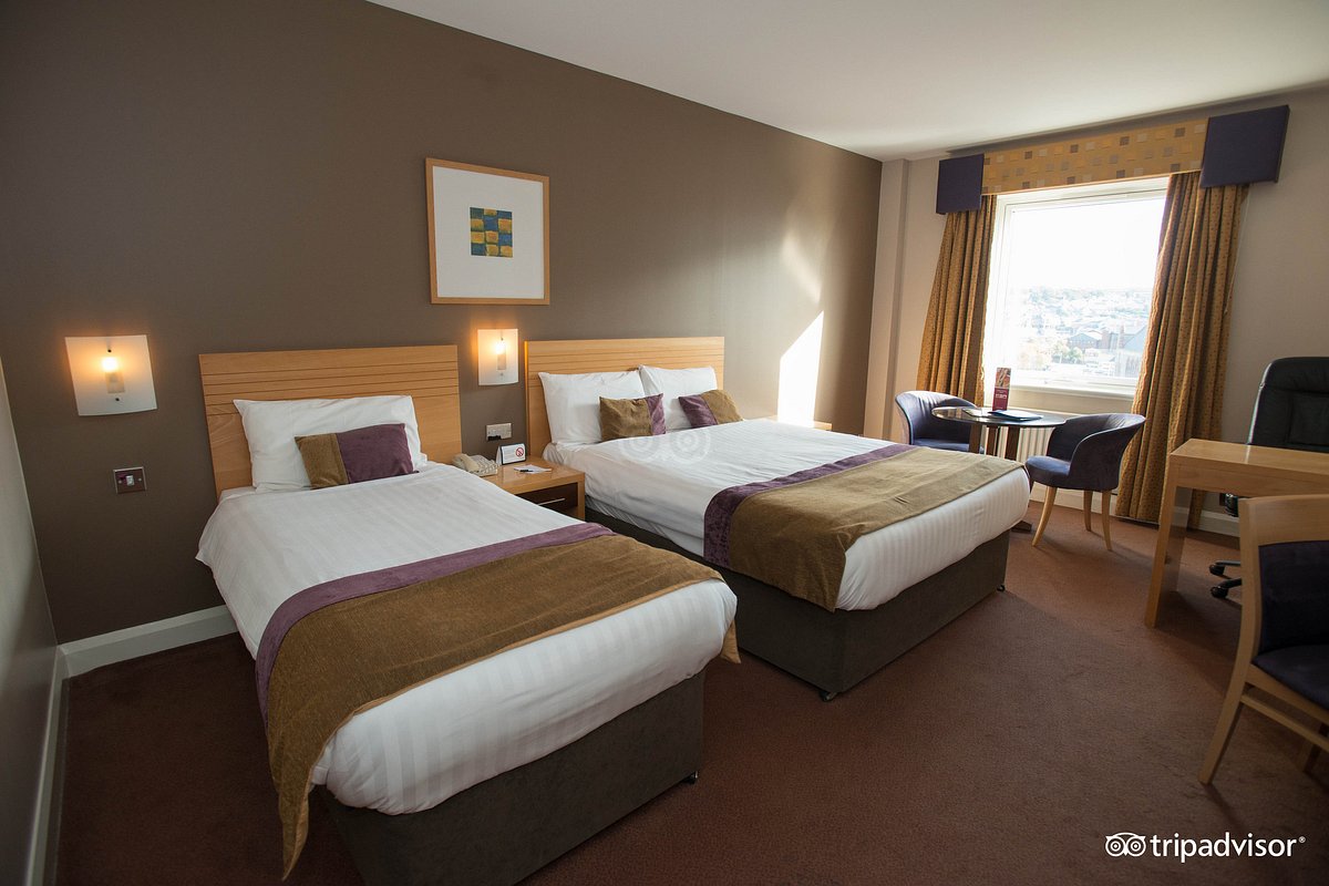 City Hotel, hotell i Derry