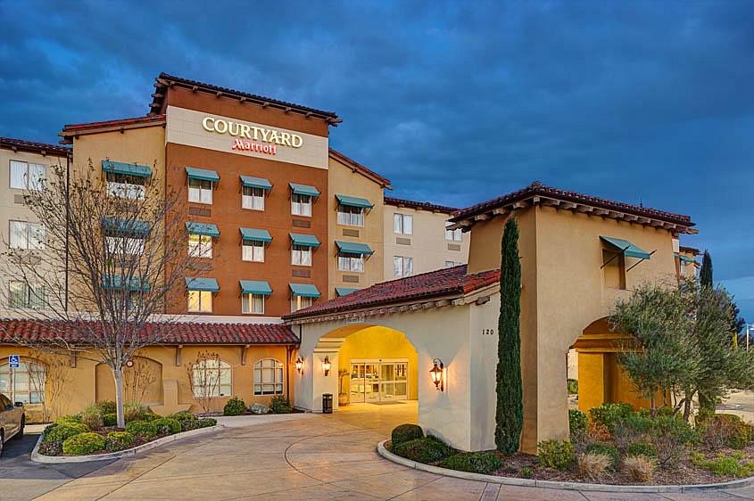 Courtyard by Marriott Santa Barbara Goleta Gym Pictures & Reviews -  Tripadvisor