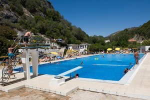 Piscina e praia