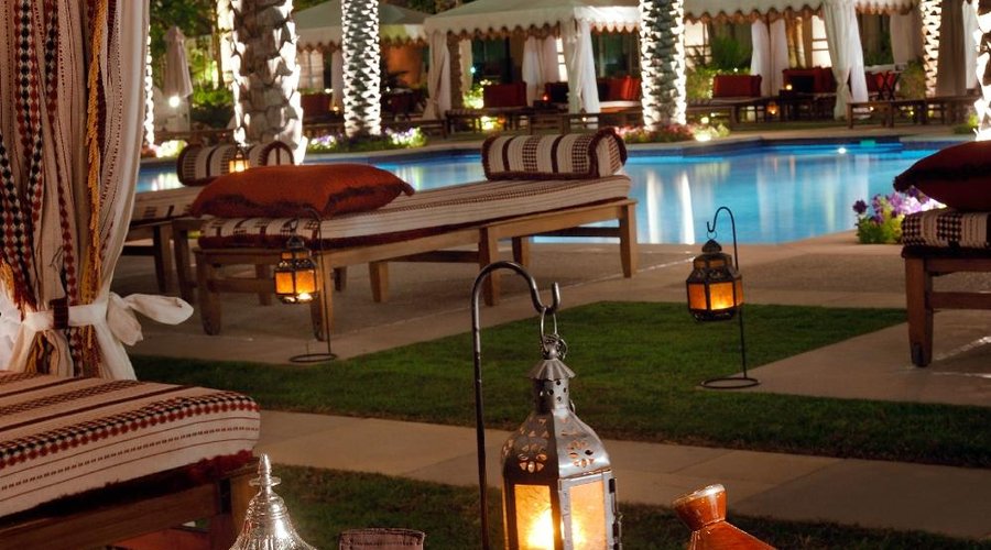 Ewaan Lounge