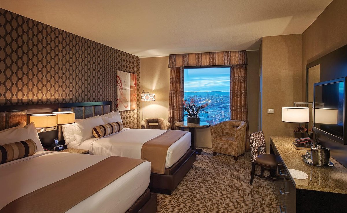 Golden Nugget Hotel Rooms: Pictures & Reviews - Tripadvisor