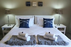 Room & Suite