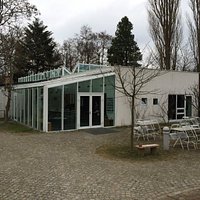 Ausstellungsgebäude
