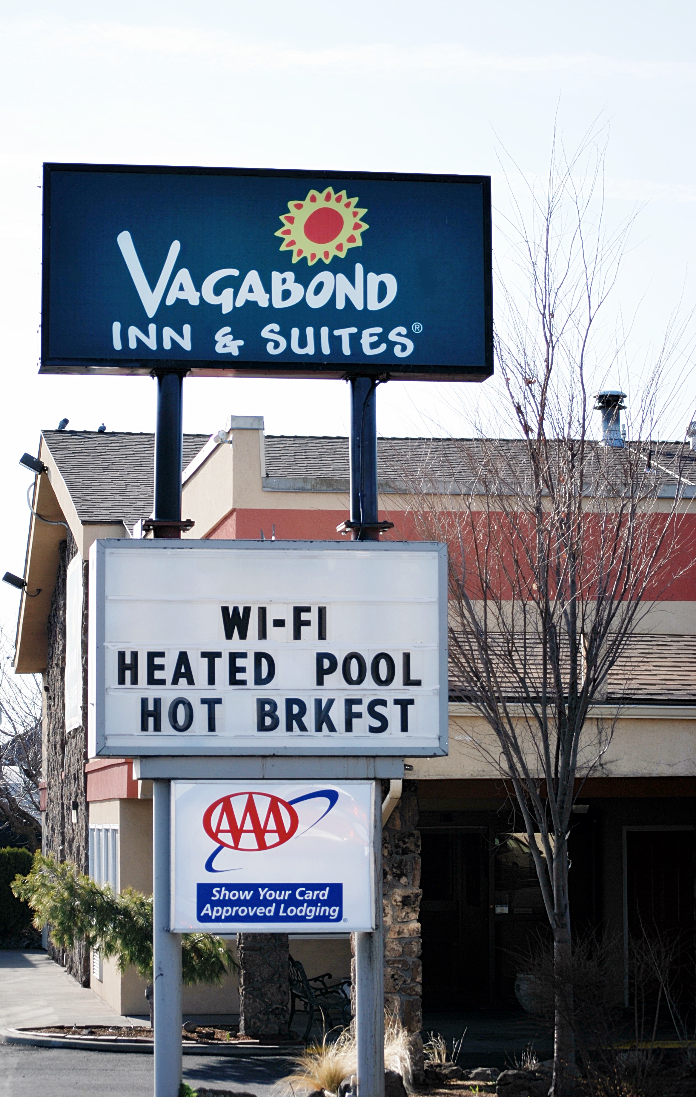 QUALITY INN KLAMATH FALLS CRATER LAKE GATEWAY Updated 2024 Reviews   Vagabond Inn Suites 