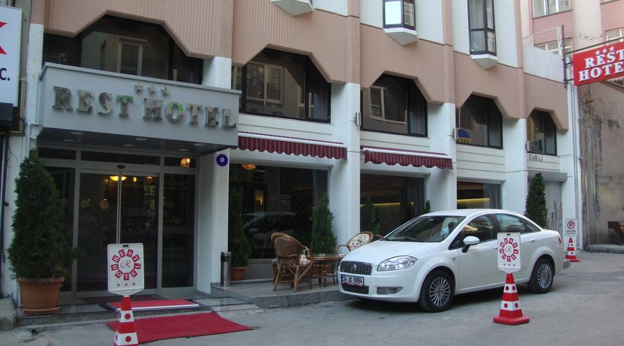 Rest Hotel