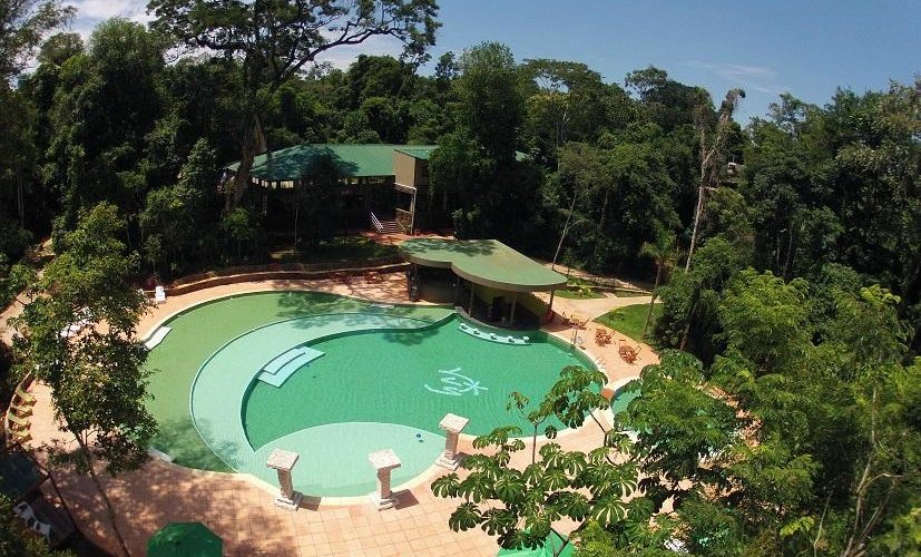 piscina lateral