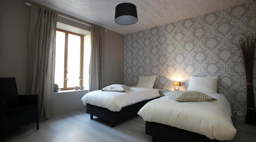Kamer 1e etage