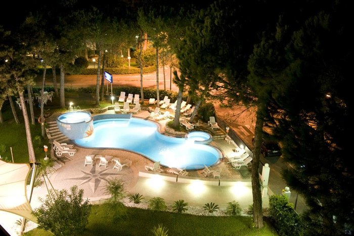 ALBERGO MEDITERRANEO $103 ($̶1̶1̶2̶) - Updated 2023 Prices & Hotel Reviews  - Terracina, Italy