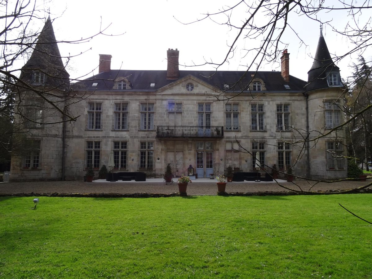 CHÂTEAU D'AUVILLERS Bewertungen, Fotos & Preisvergleich (Neuillysous
