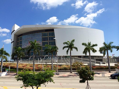 zz The Miami HEAT Store at AmericanAirlines Arena Parking - Find Parking  near zz The Miami HEAT Store at AmericanAirlines Arena