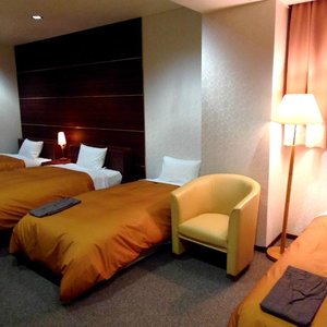 Force room B
