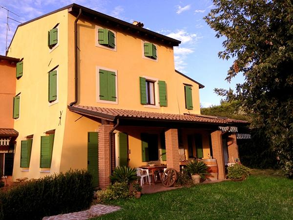 BED AND BREAKFAST LONARDI - B&B Reviews (Palazzolo, Italy)