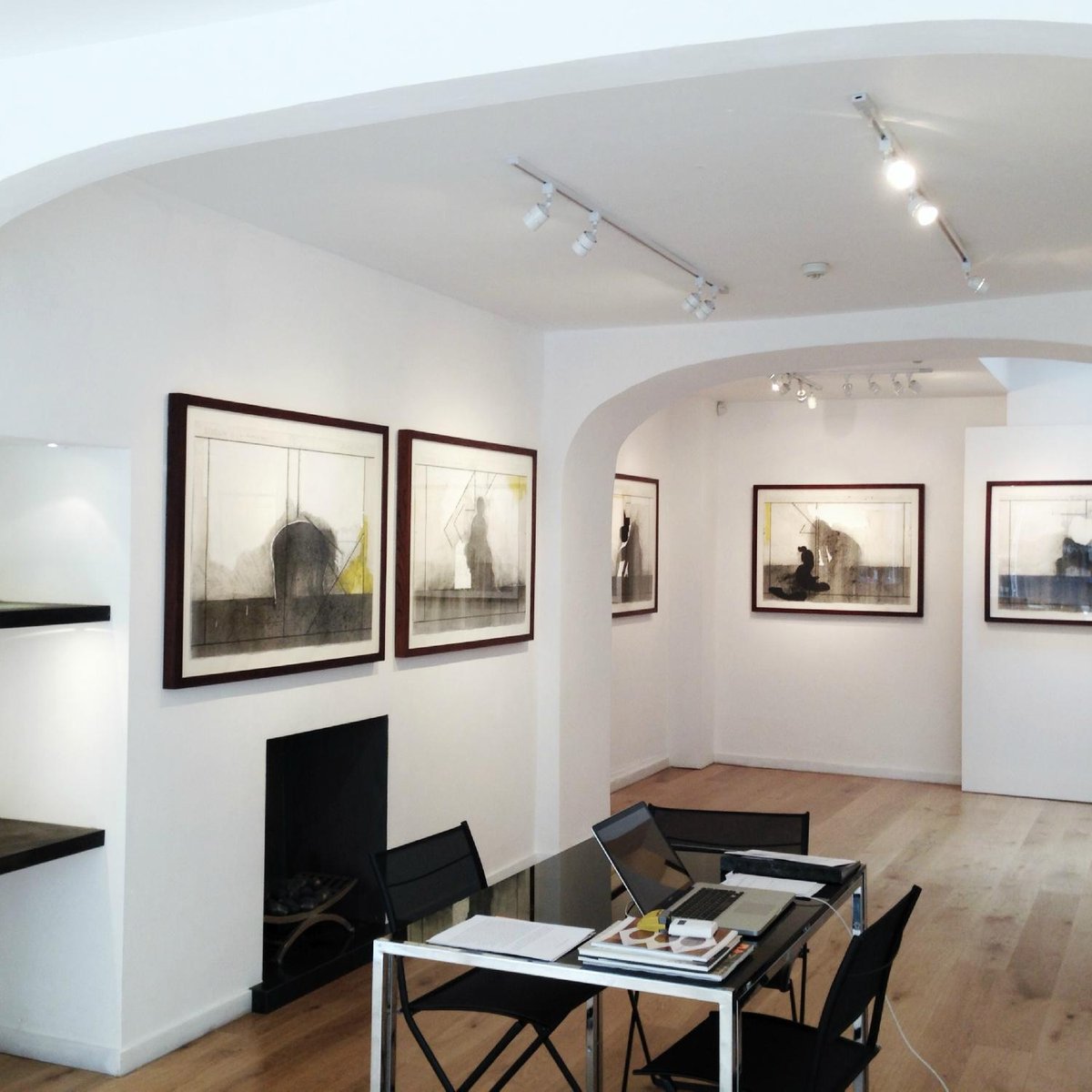 Quest gallery. Бат галерея