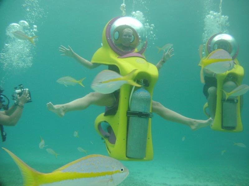 bob diving in cancun