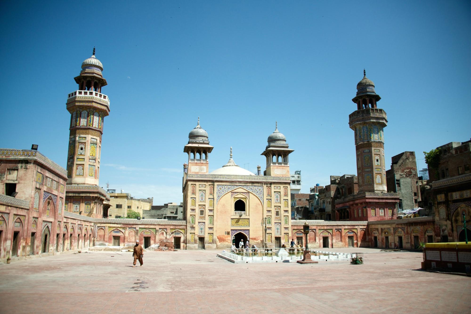 Masjid Wazir Khan (Lahore) - All You Need To Know BEFORE You Go