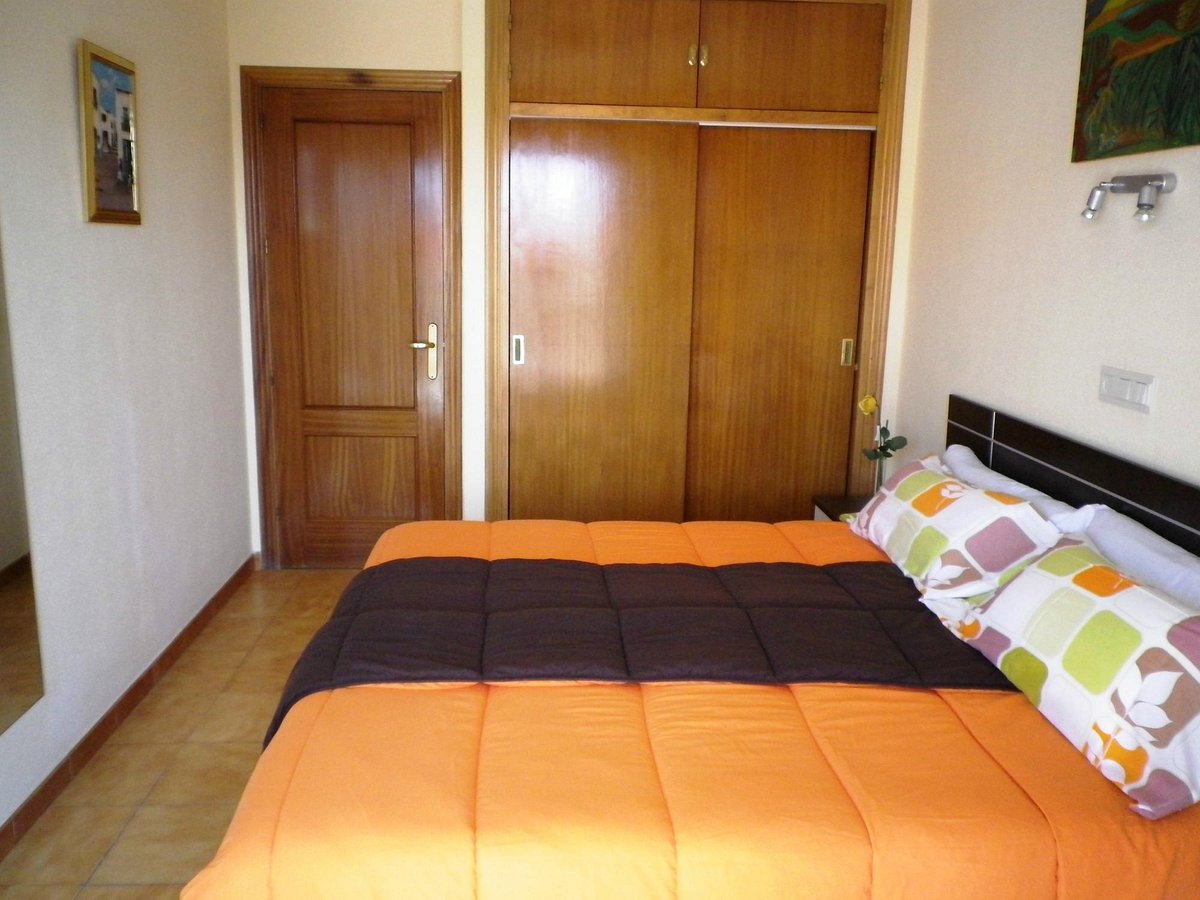 Yamasol Apartments, hotel in Fuengirola