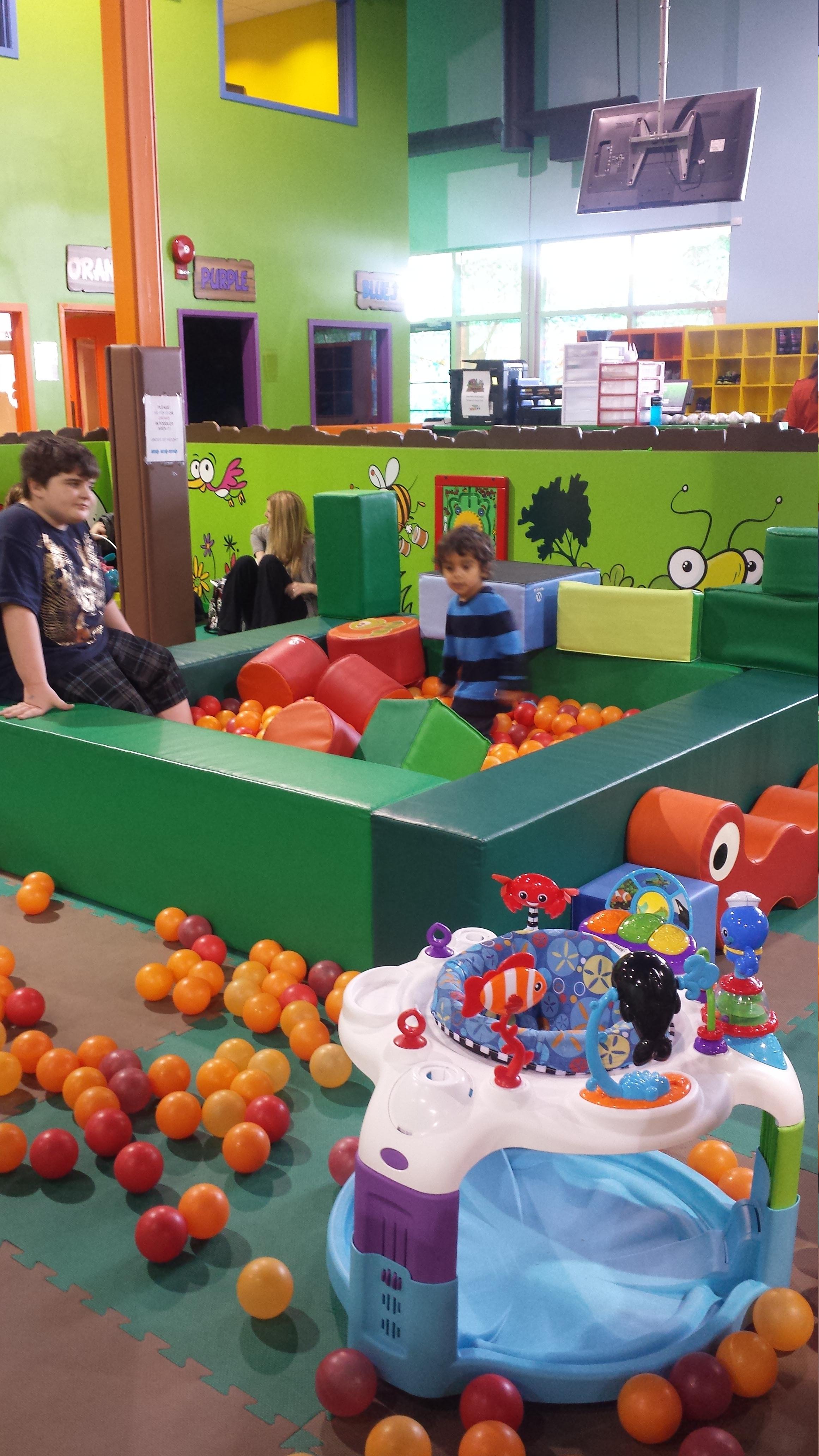 Treehouse Indoor Playground Edmonton All You Need To Know   Getlstd Property Photo Rotated 90 