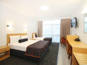 Room & Suite