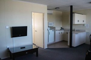 Room & Suite