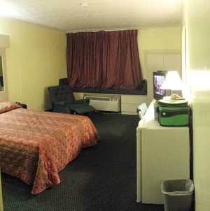 Room with one bed
