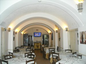 Interni