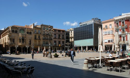 Plaça del Mercadal. (Reus Promoció)