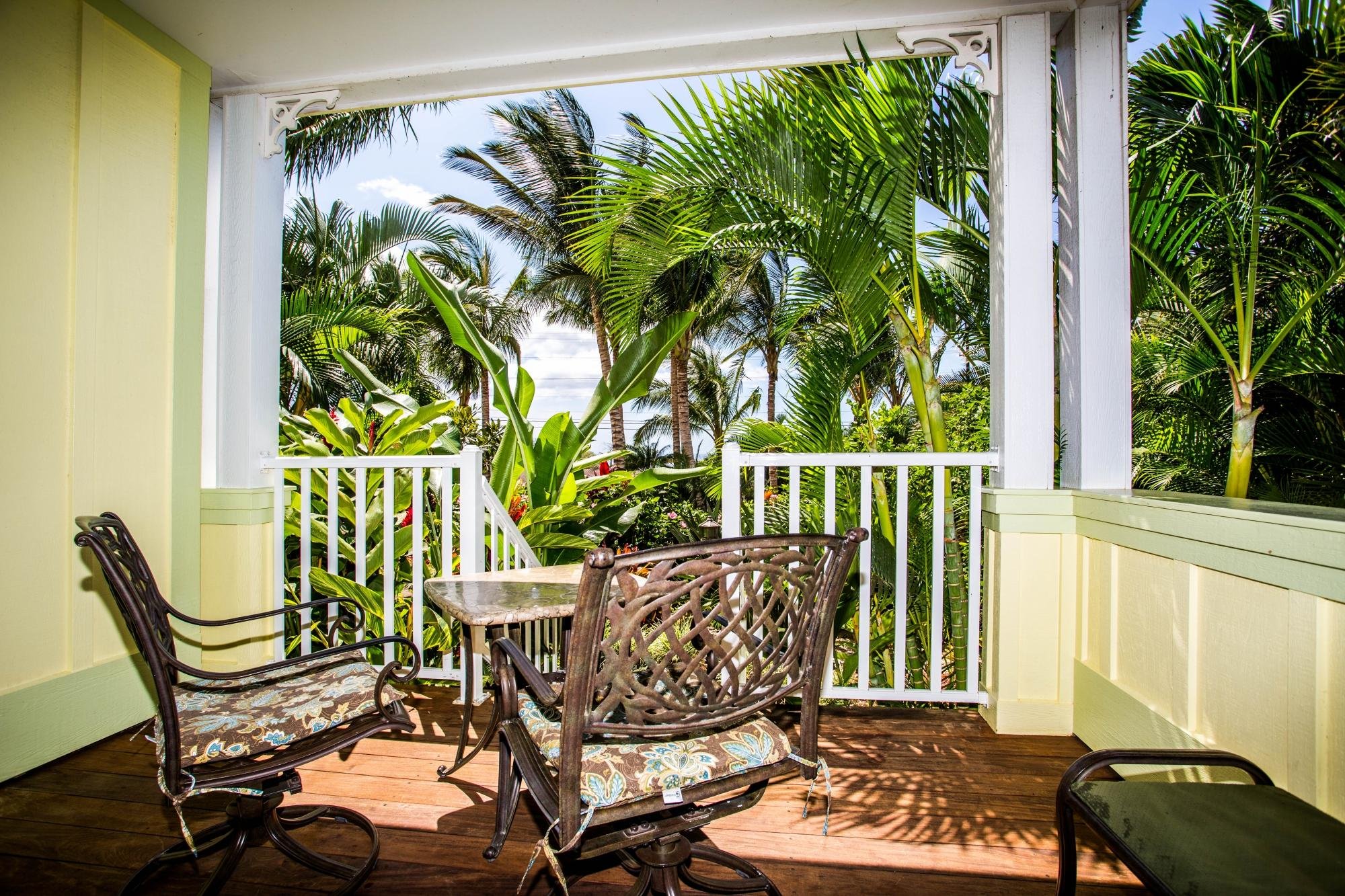 Pineapple Inn Maui by null
