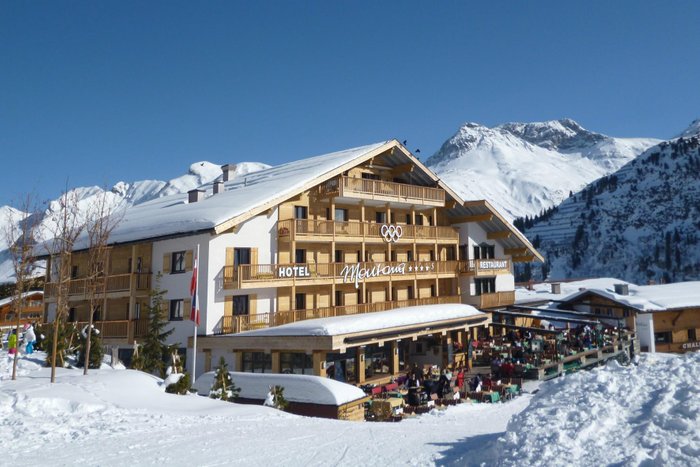 hotel montana oberlech jobs