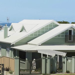 Merewether Beach  House B & B