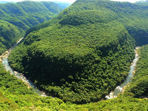 Os 7 melhores locais para nadar na natureza