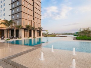 Seda Nuvali in Luzon, image may contain: Hotel, Condo, Resort, City