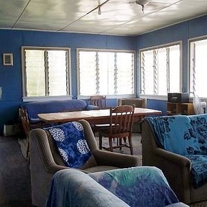 Niue Backpackers communal dine and lounge