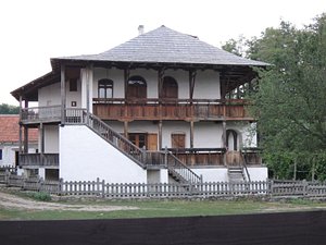 mammalian tired Minimal PENSION CASA CARTIANU - Updated 2022 Prices & Guest house Reviews (Cartiu,  Romania)