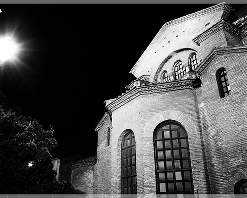 Ravenna by night - Tourist Guide Cinzia Tittarelli