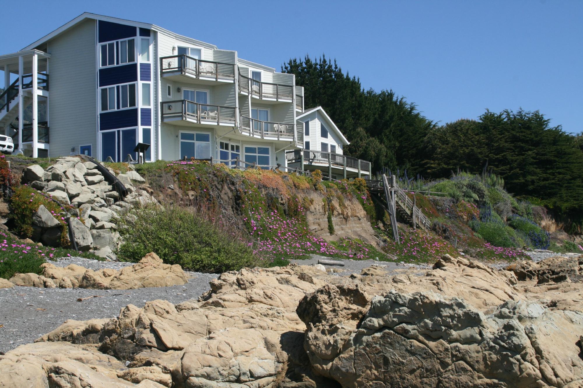 Shelter cove deals inn