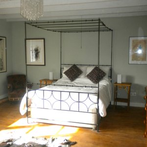 Double bedroom with en suite