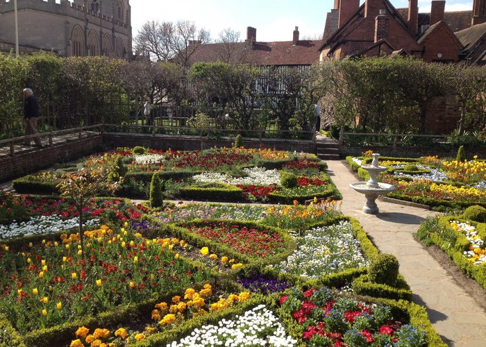 Walled garden