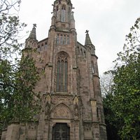 Capilla-Panteon de los Marqueses de Comillas