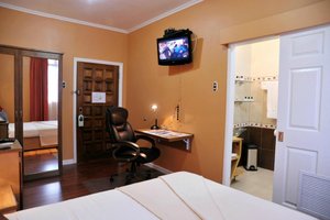 Room & Suite