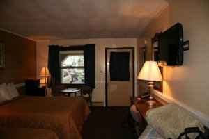 Room & Suite