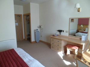 Room & Suite