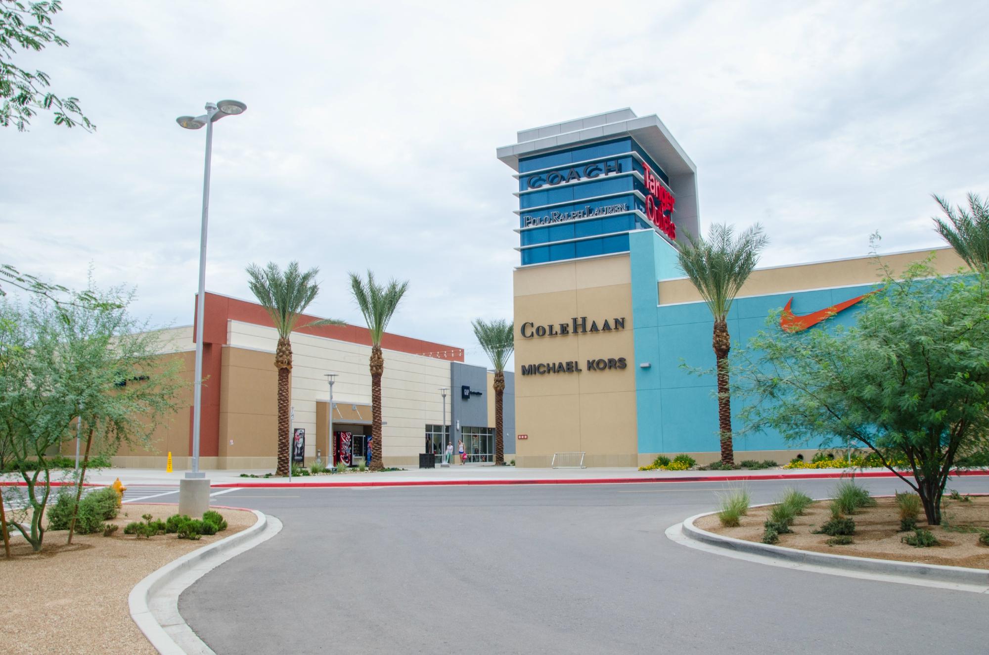 Coach outlet discount in phoenix