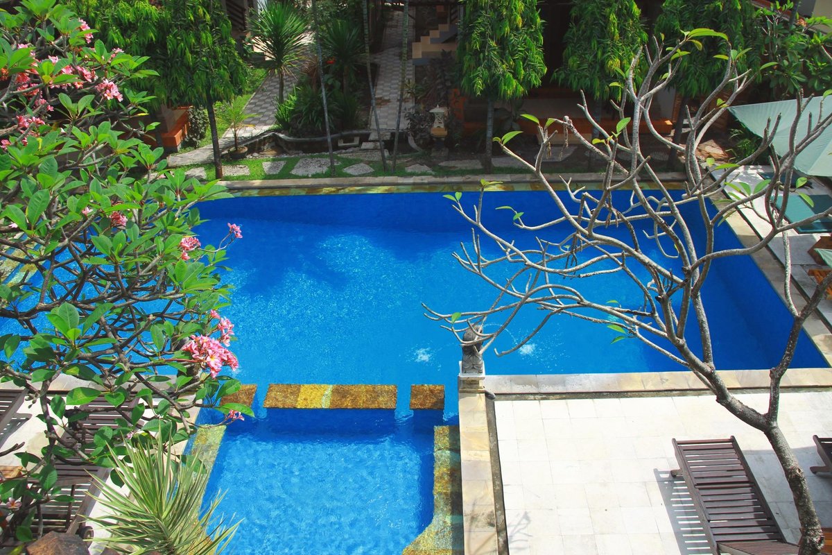 Puri Sading Hotel Pool: Pictures & Reviews - Tripadvisor