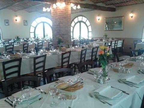 la luminosa sala pranzo
