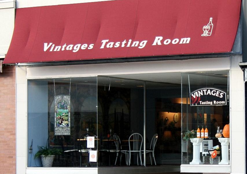 Vintages Tasting Room image